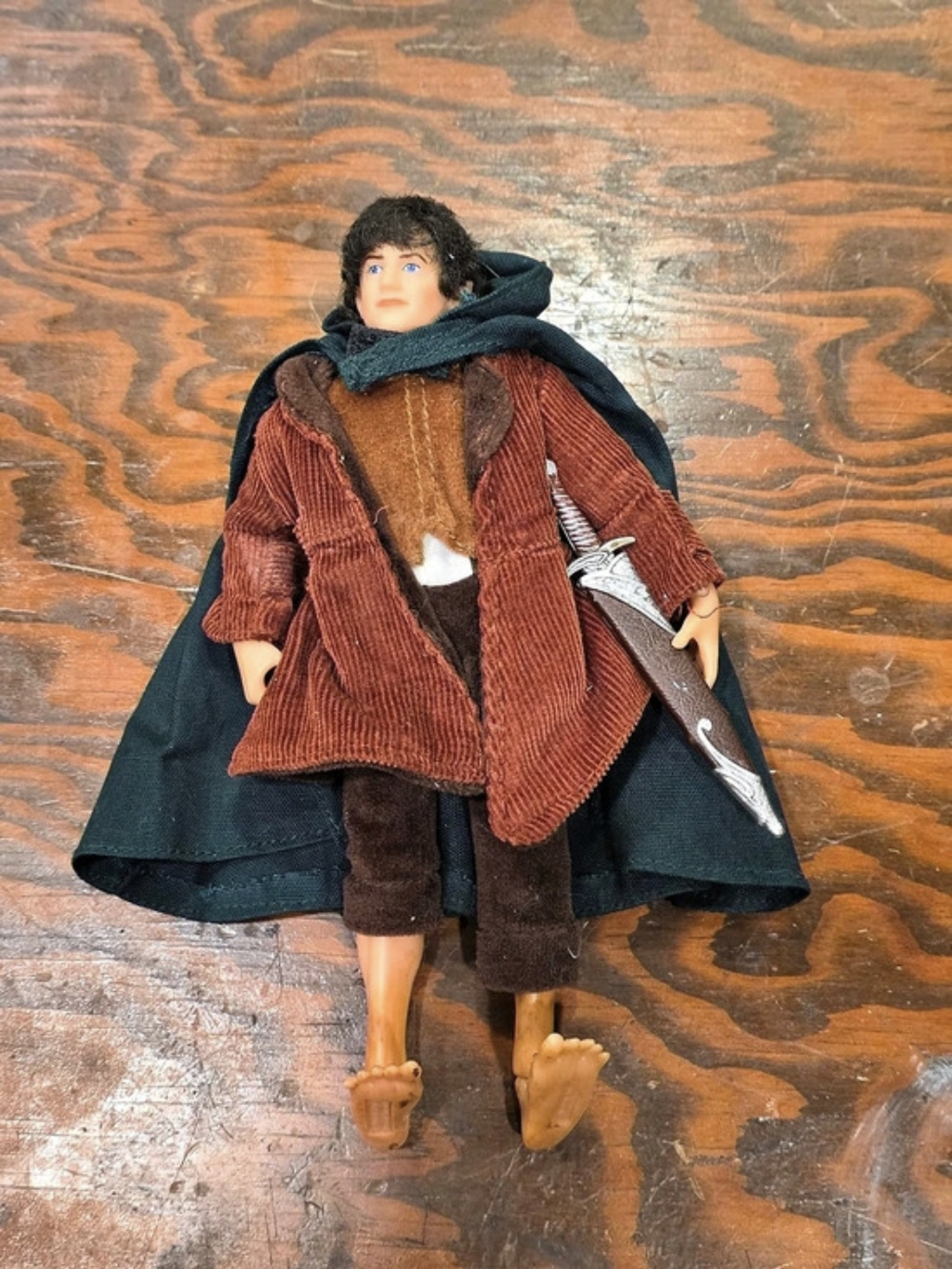 Toy Biz Frodo Baggins Action Figure